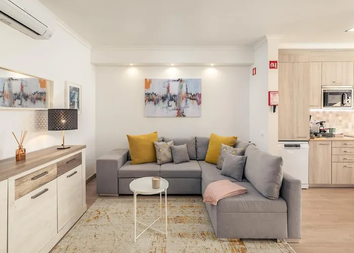 Sunset On The Sea 아파트 알부페이라