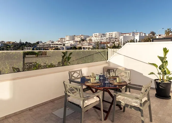 Sunset On The Sea 아파트 *