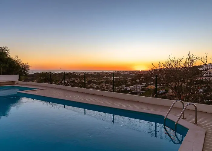 Apartment Sunset On The Sea