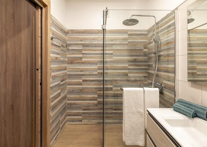 Sunset On The Sea 阿尔布费拉